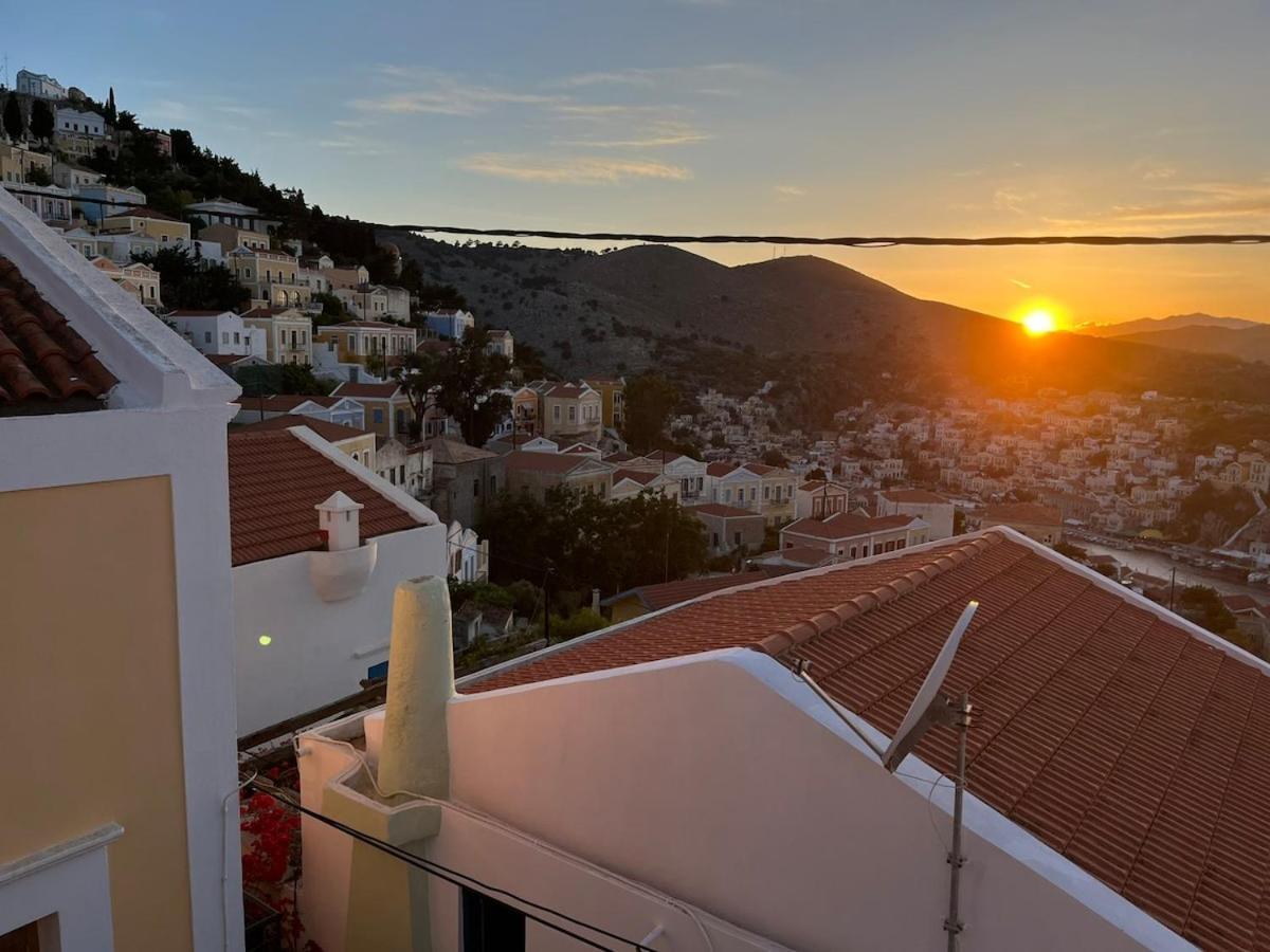 Symi Blue Studio Екстер'єр фото