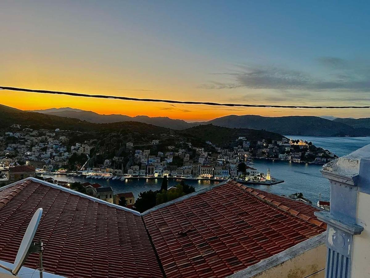Symi Blue Studio Екстер'єр фото