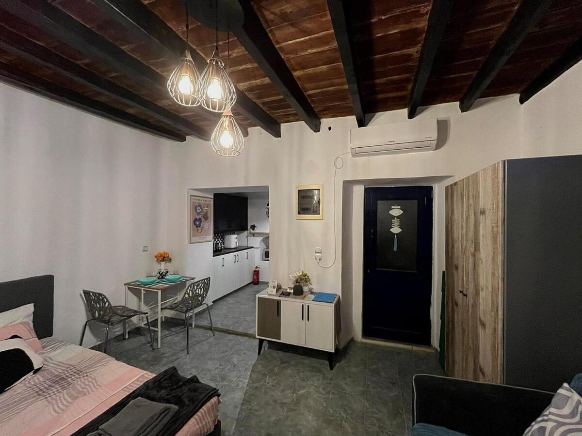 Symi Blue Studio Екстер'єр фото